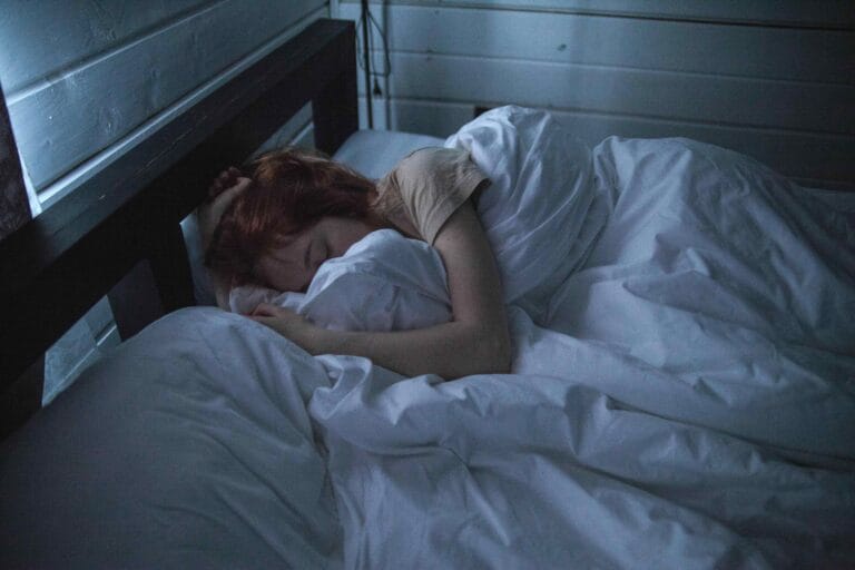 Insomnies : Comment retrouver le sommeil ? dans un lit